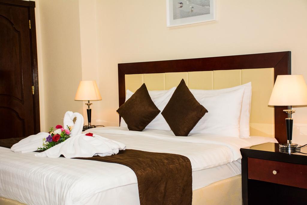 President Suites Apartments Manama Luaran gambar
