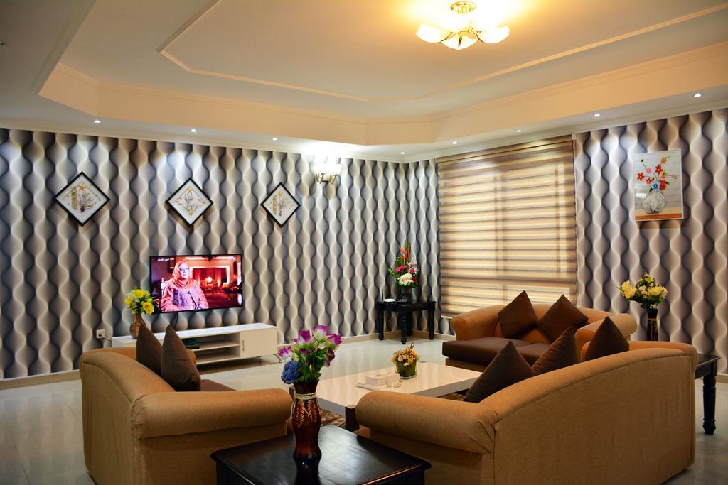 President Suites Apartments Manama Luaran gambar
