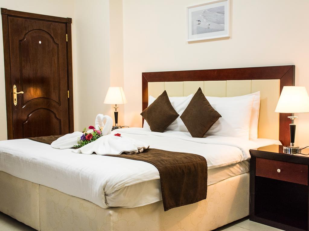 President Suites Apartments Manama Luaran gambar