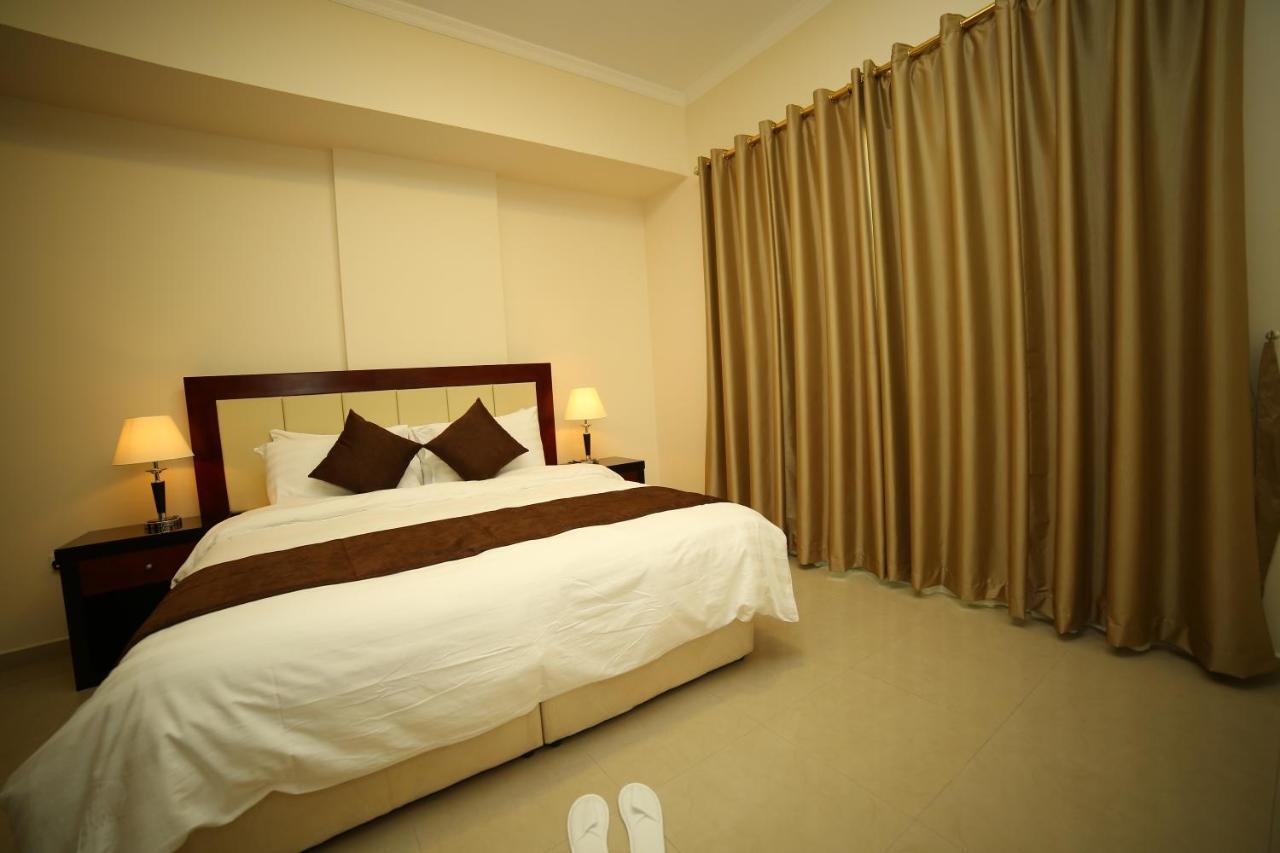 President Suites Apartments Manama Luaran gambar